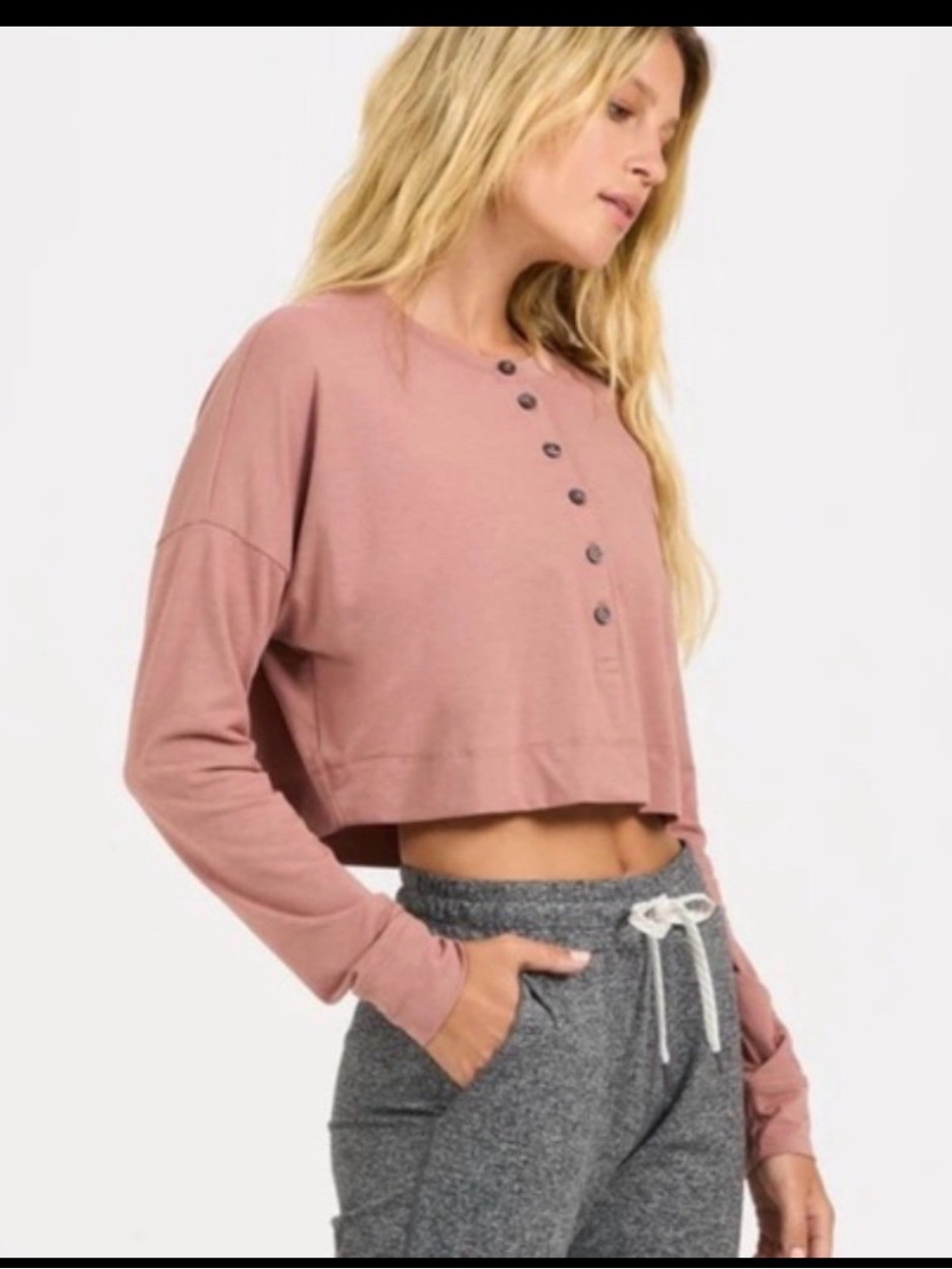 Vuori Cropped Button-Front Long Sleeve Top - Rust